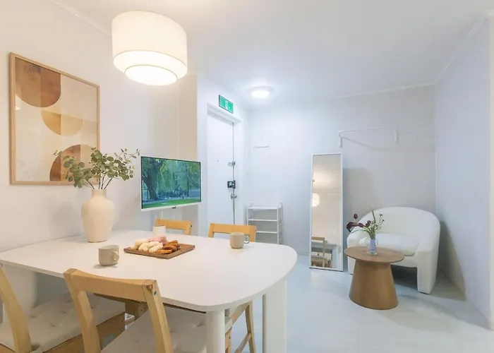 Villa #2r3q1b #6people#4min Flat From Subway#luggage Storage#gangnam#plastic Surgery Seoel